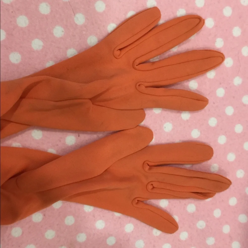 Vintage Orange ruched gloves. Sz. 7
